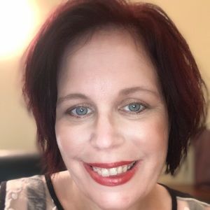 Meet your Posher, Jen